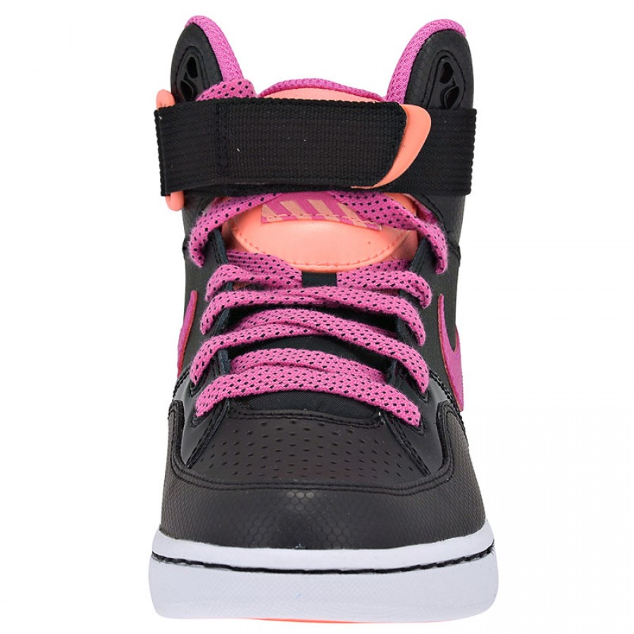 Дамски кецове Nike