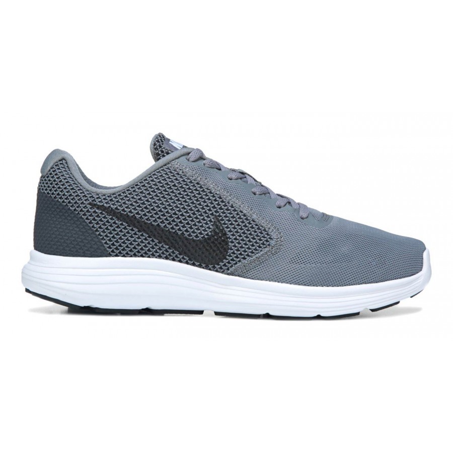 Мъжки маратонки Nike Revolution 3